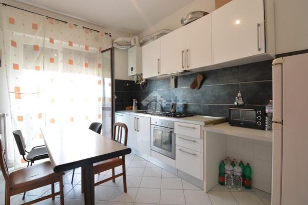 appartamento in vendita a Bernareggio