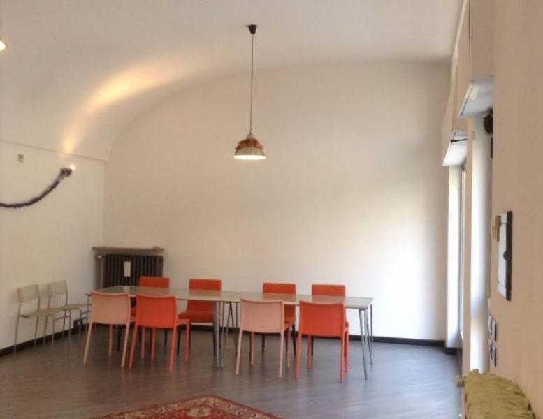 negozio in vendita a Bernareggio