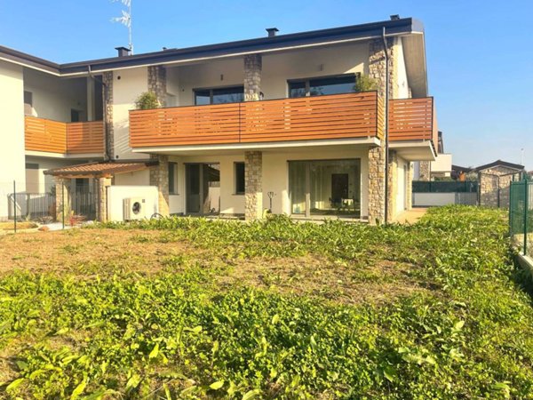 appartamento in vendita a Bernareggio