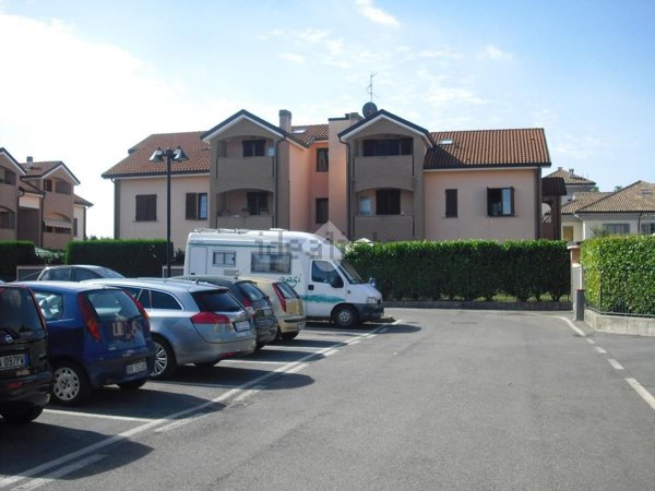 appartamento in vendita a Bernareggio