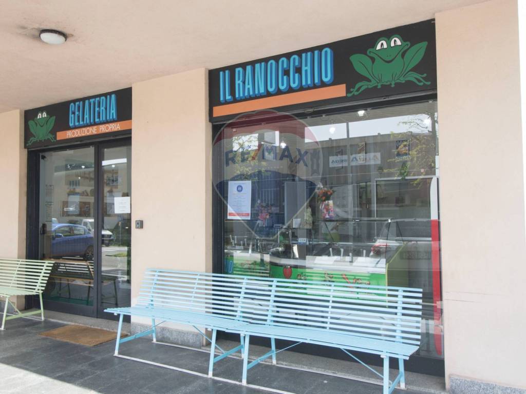 negozio in vendita a Bernareggio