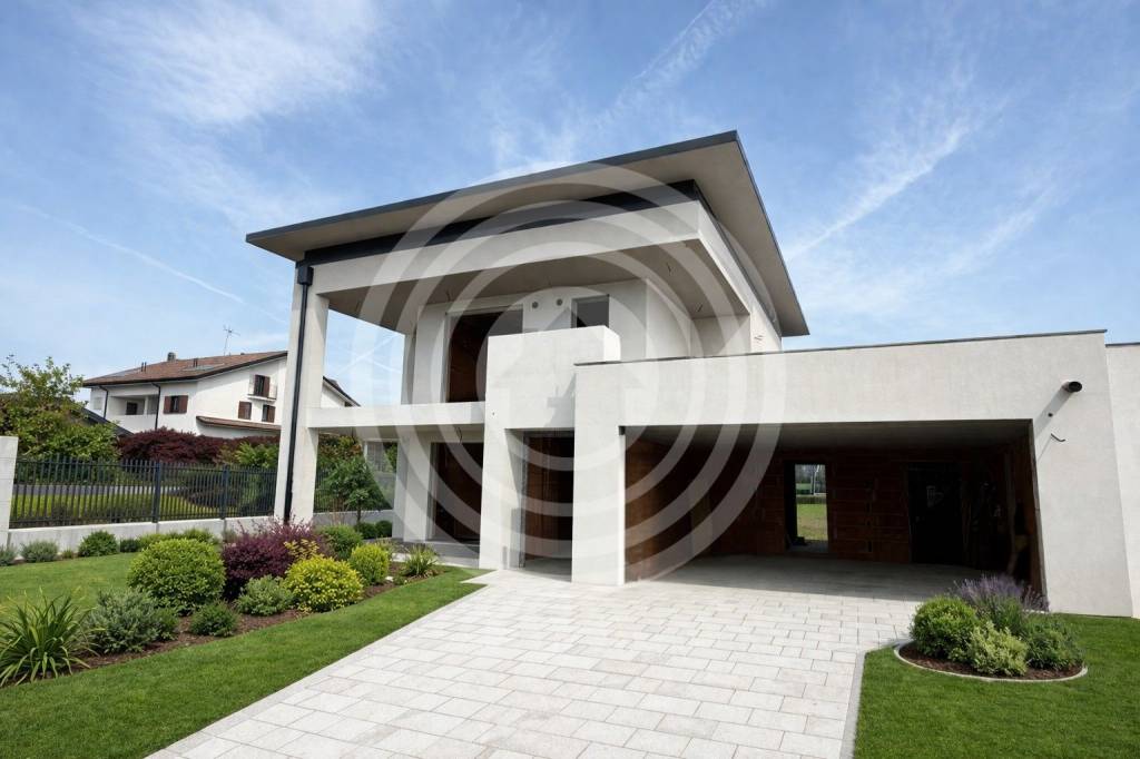 casa indipendente in vendita a Bernareggio in zona Villanova