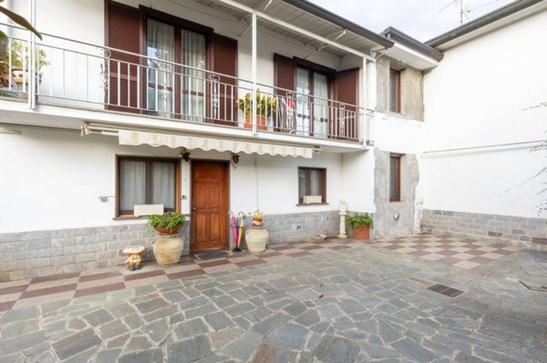 casa indipendente in vendita a Bernareggio