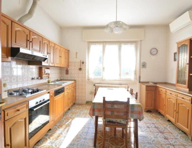 casa indipendente in vendita a Bernareggio