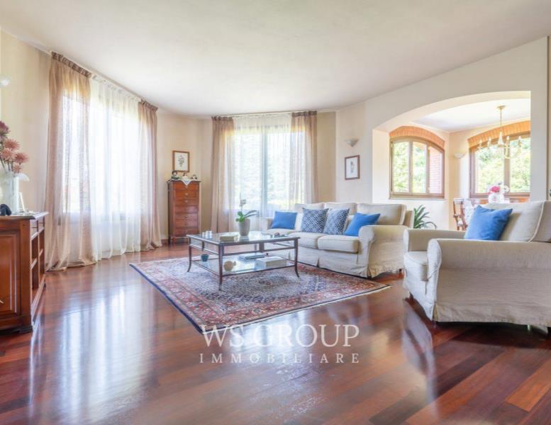 casa indipendente in vendita a Bernareggio