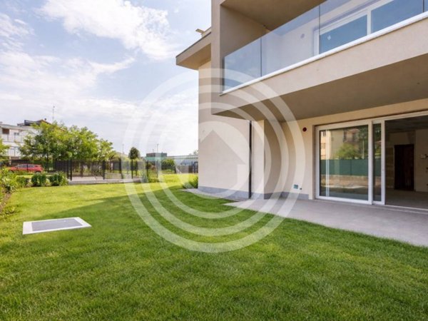 appartamento in vendita a Bernareggio