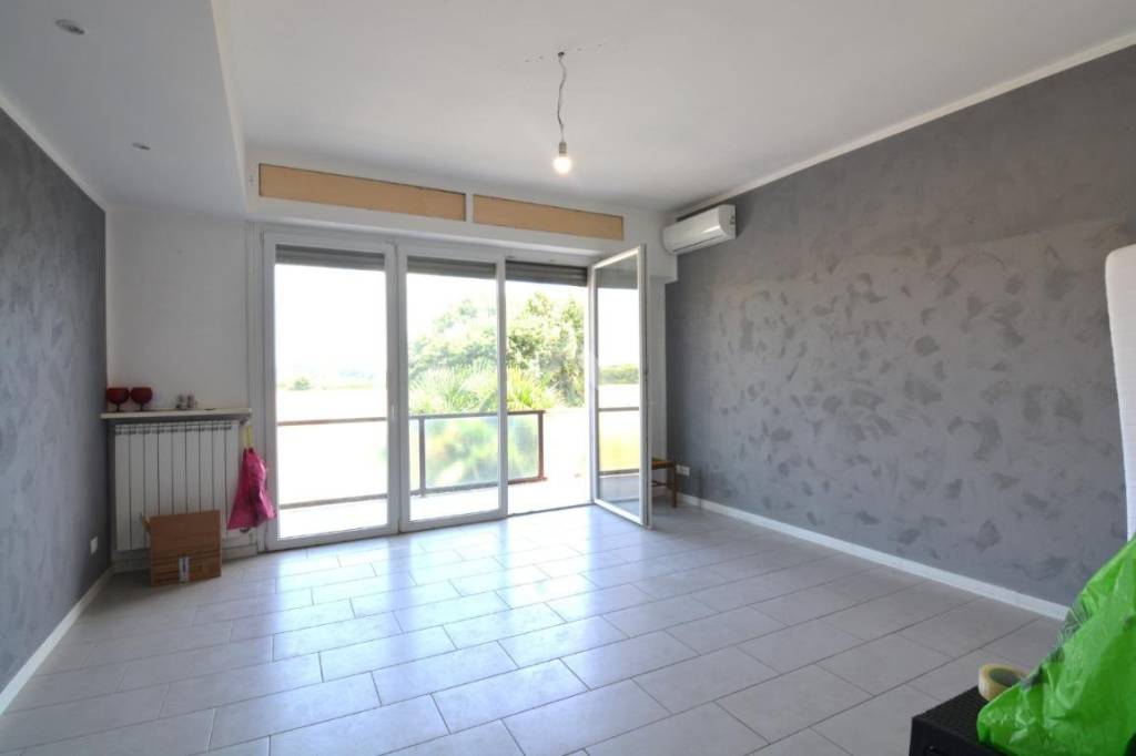 appartamento in vendita a Bernareggio