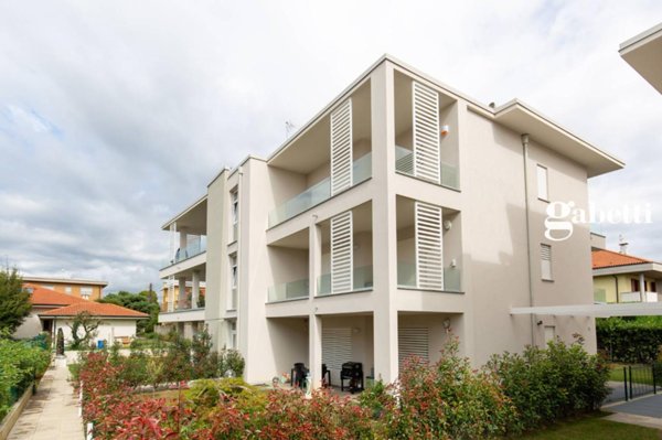 appartamento in vendita a Bernareggio