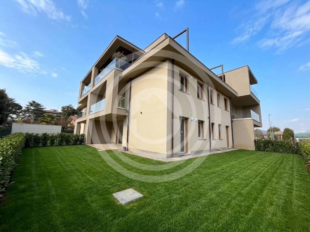appartamento in vendita a Bernareggio