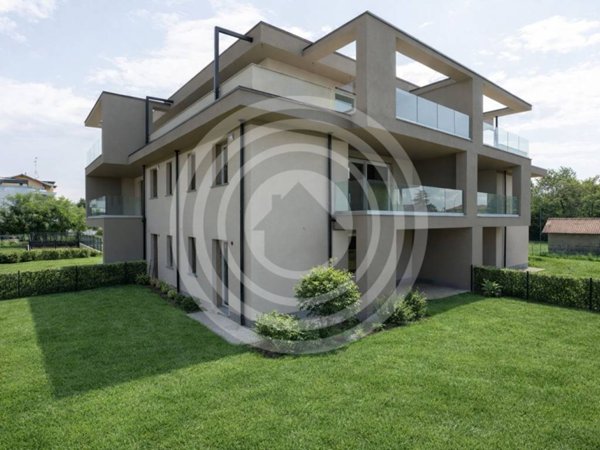 appartamento in vendita a Bernareggio