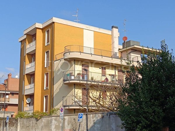 appartamento in vendita a Bernareggio