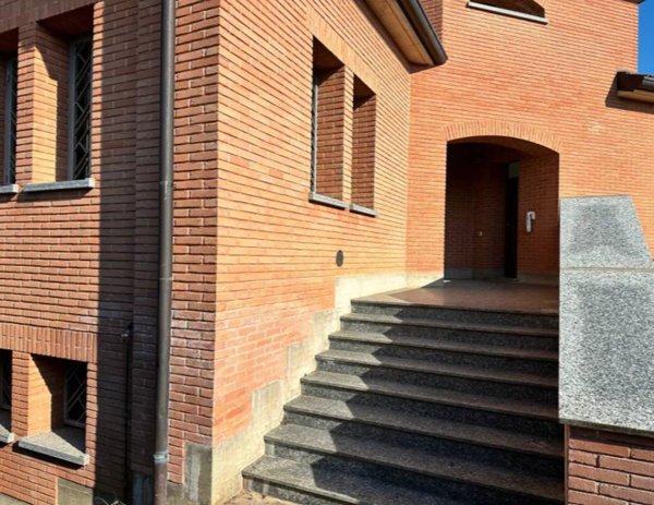 casa indipendente in vendita a Bernareggio