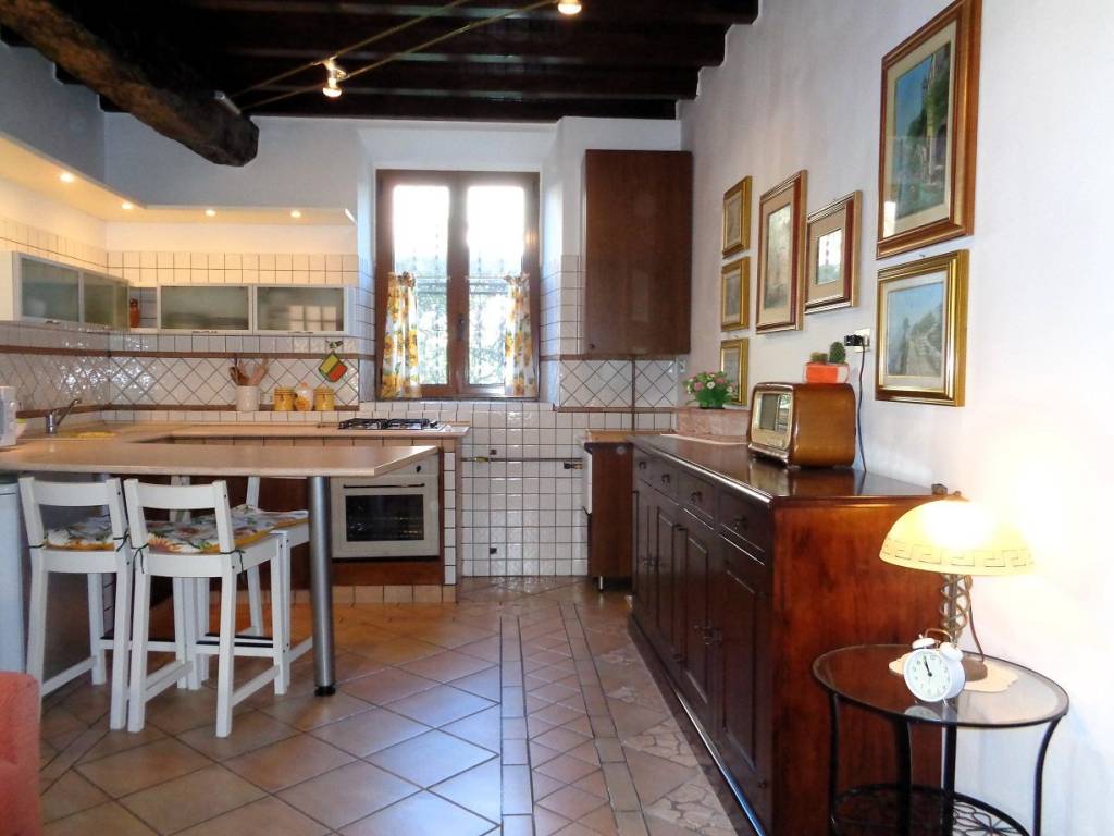 appartamento in vendita a Bernareggio