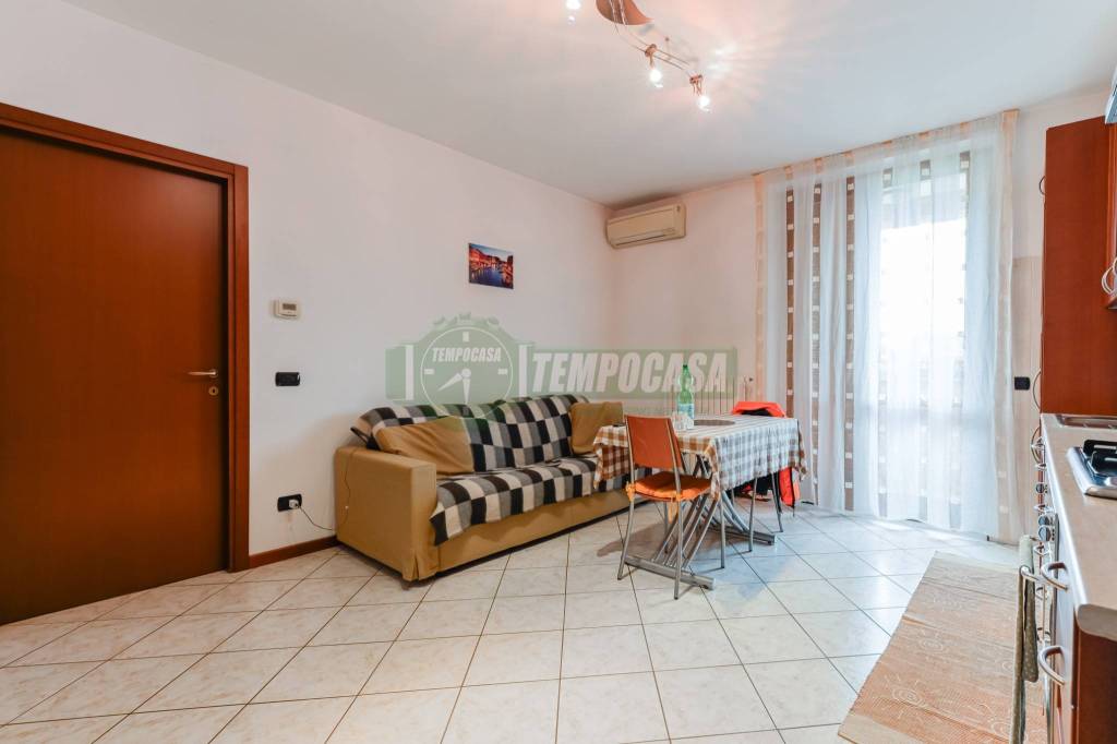 appartamento in vendita a Bernareggio