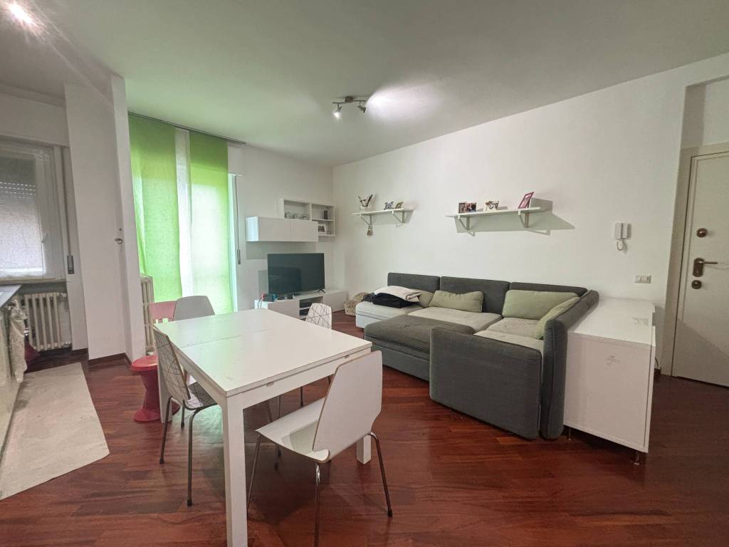 appartamento in vendita a Bernareggio