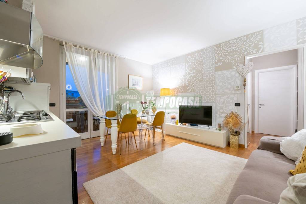 appartamento in vendita a Bernareggio