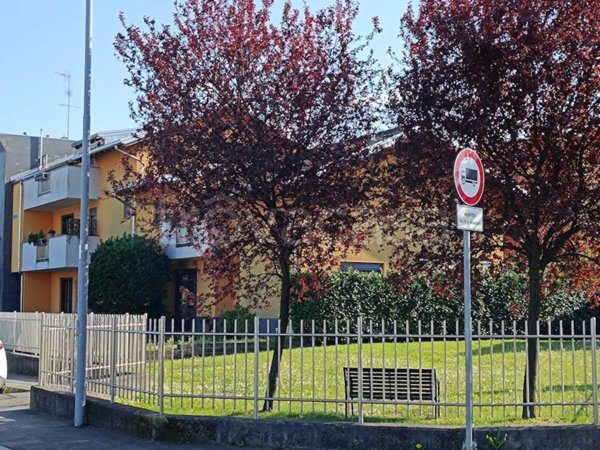 appartamento in vendita a Bernareggio