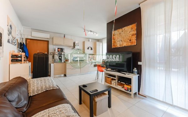 appartamento in vendita a Bernareggio