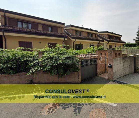 casa indipendente in vendita a Bernareggio