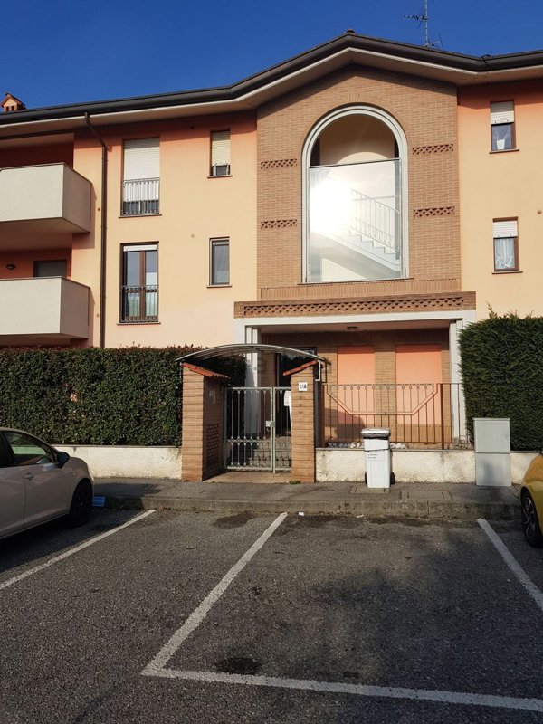 appartamento in vendita a Bernareggio