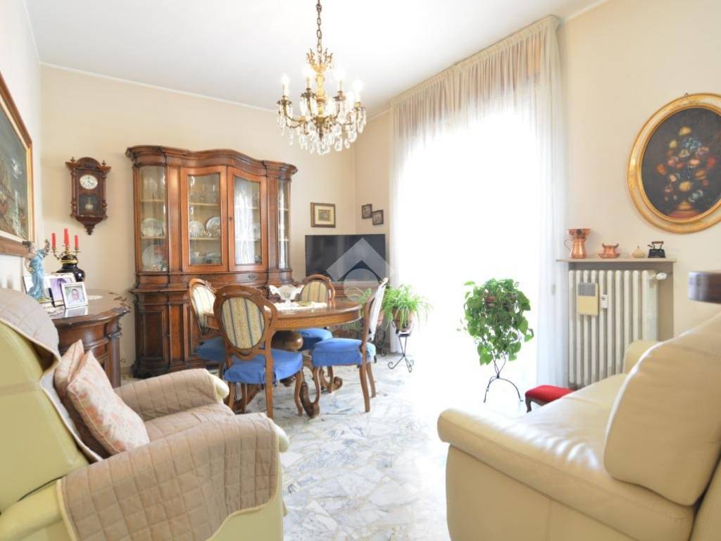 appartamento in vendita a Bernareggio