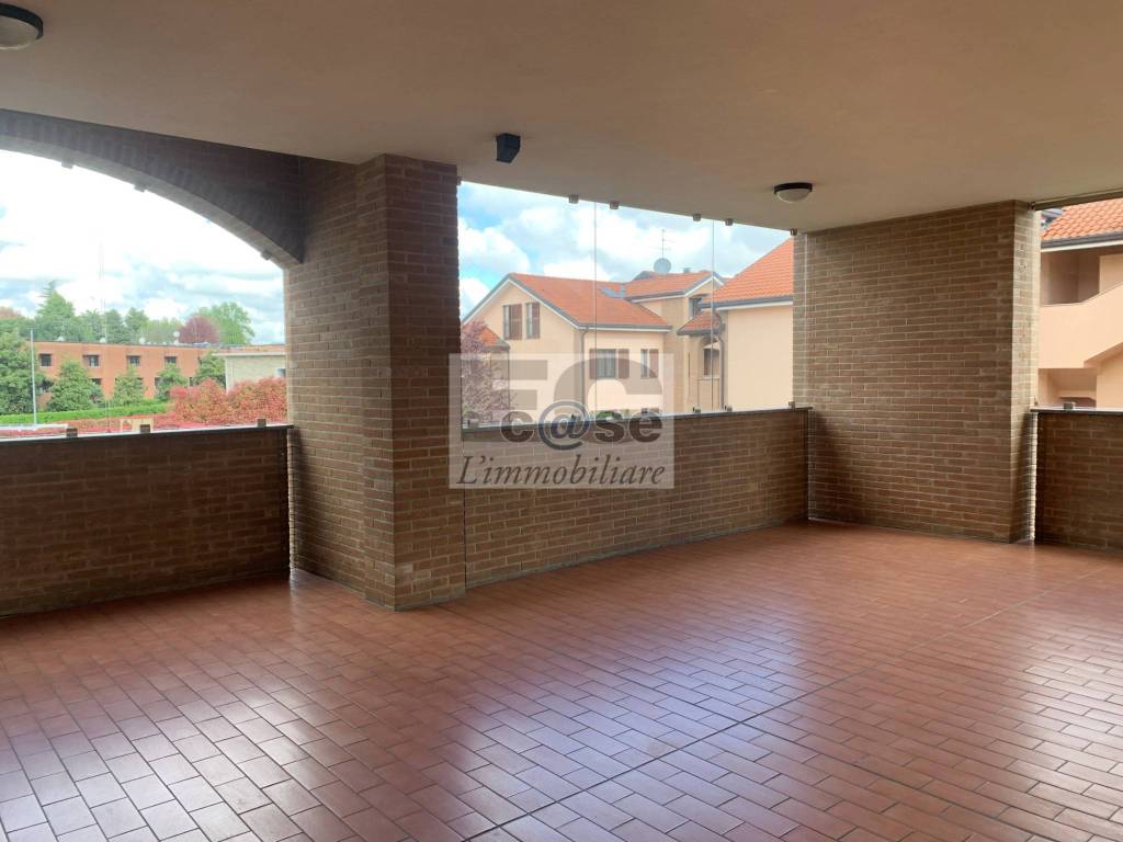 appartamento in vendita a Bernareggio