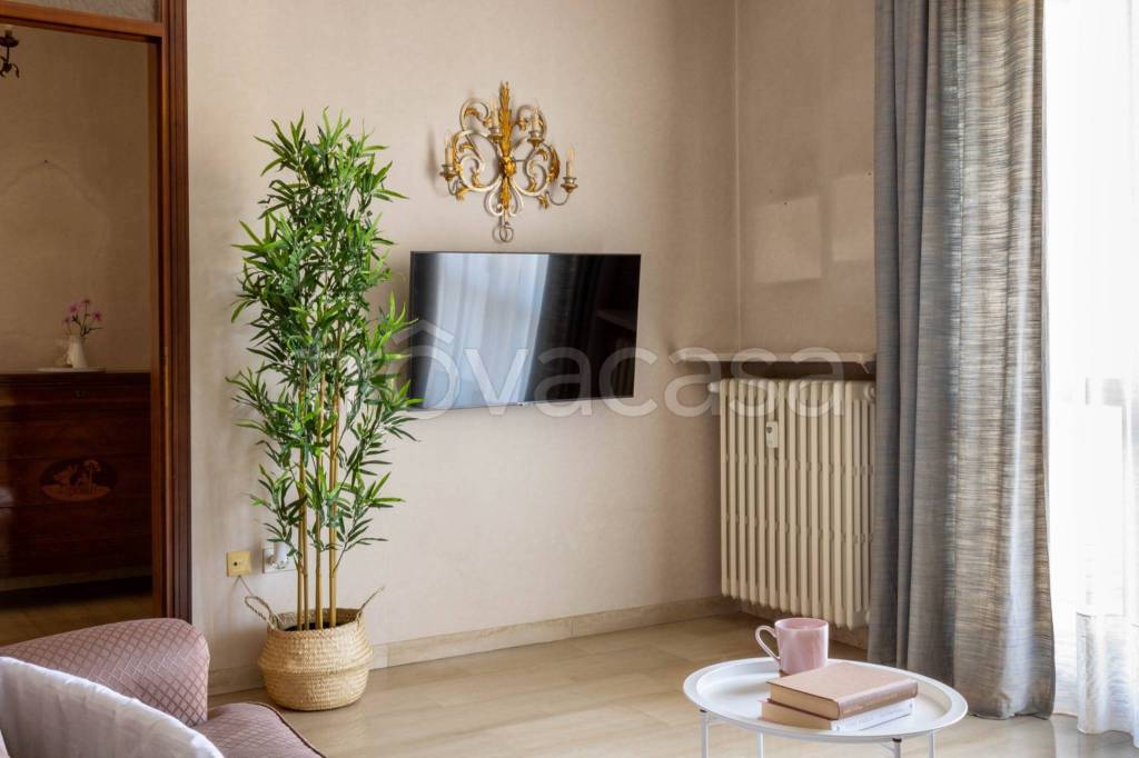 appartamento in vendita a Bernareggio