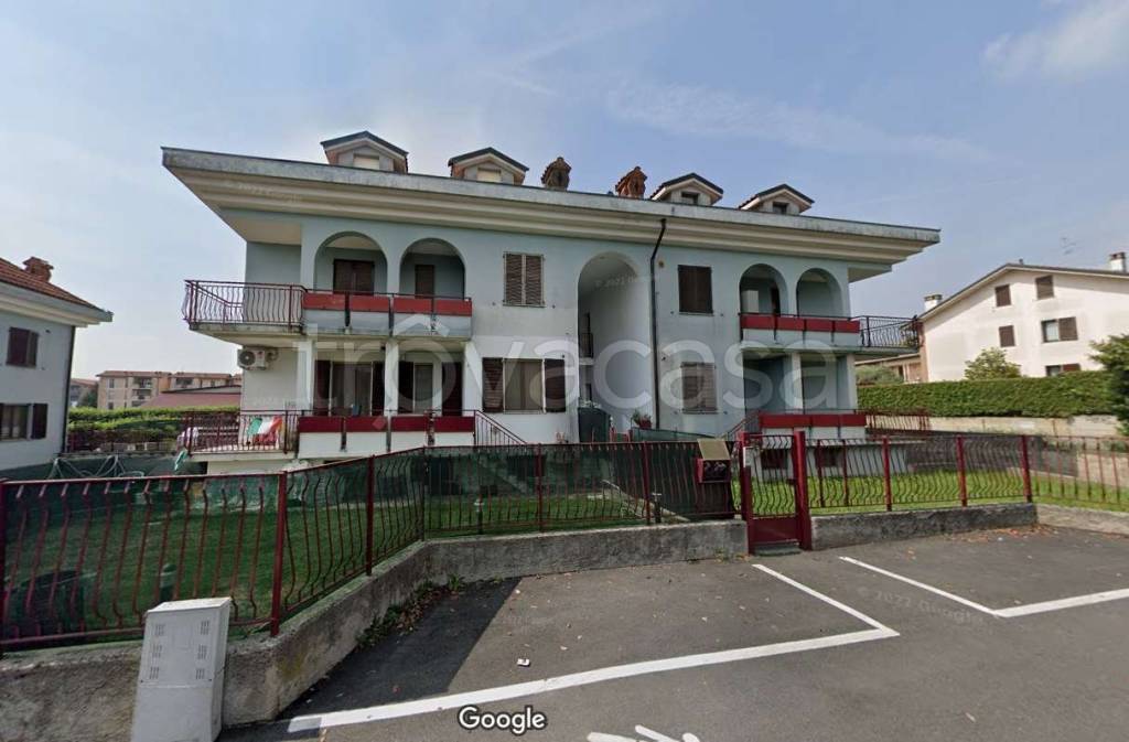 appartamento in vendita a Bernareggio