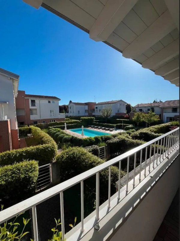 casa indipendente in vendita a Bernareggio