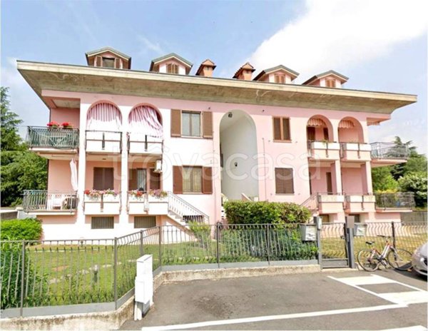 appartamento in vendita a Bernareggio