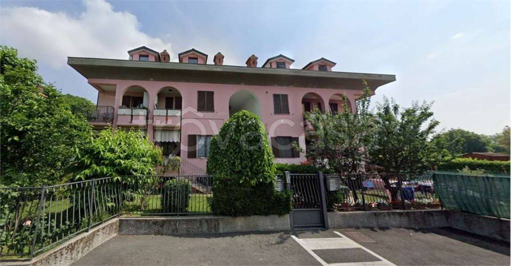 appartamento in vendita a Bernareggio