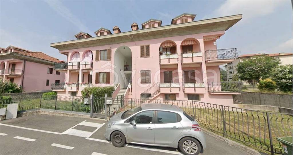 appartamento in vendita a Bernareggio