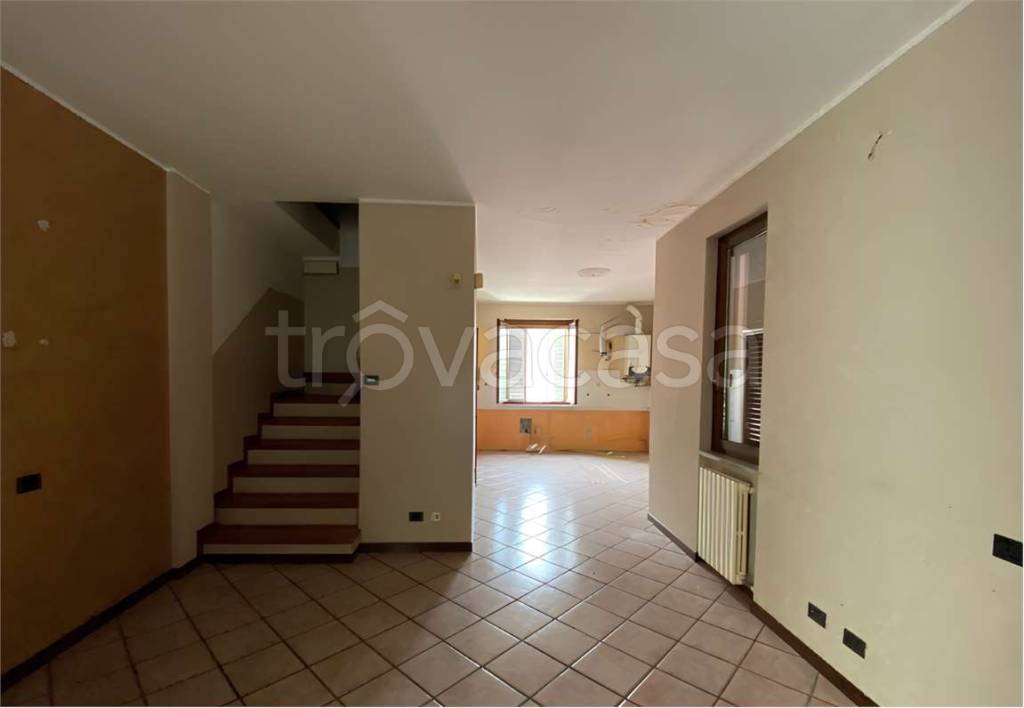 appartamento in vendita a Bernareggio