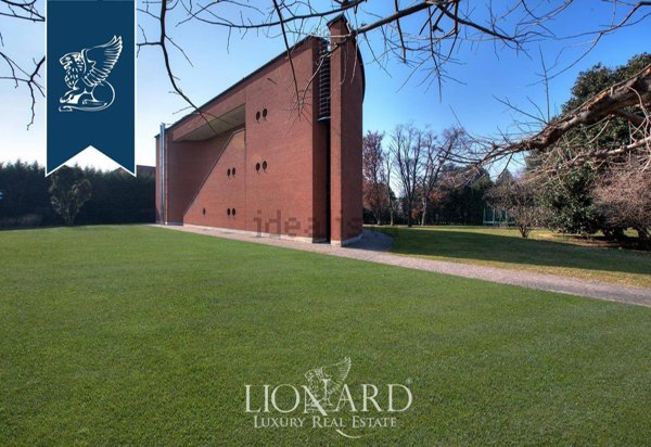 casa indipendente in vendita a Bernareggio