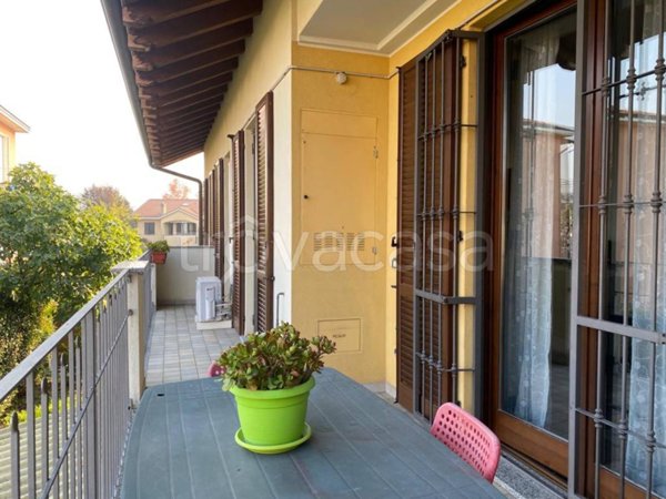 appartamento in vendita a Bernareggio