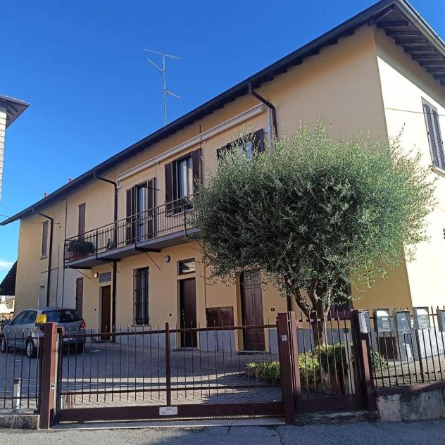 appartamento in vendita a Bernareggio