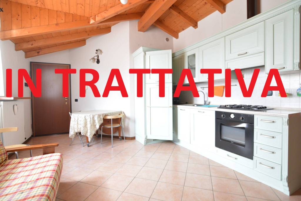 appartamento in vendita a Bernareggio