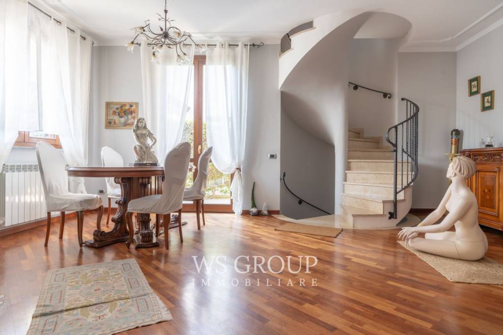 casa indipendente in vendita a Bernareggio in zona Villanova