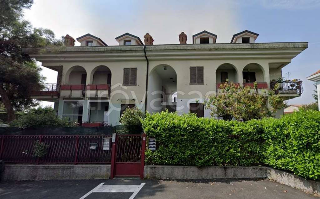 appartamento in vendita a Bernareggio