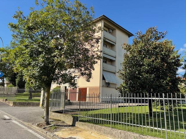 appartamento in vendita a Bernareggio