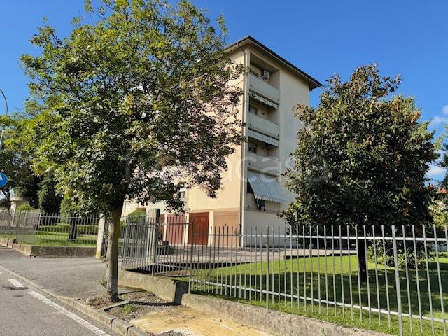 appartamento in vendita a Bernareggio