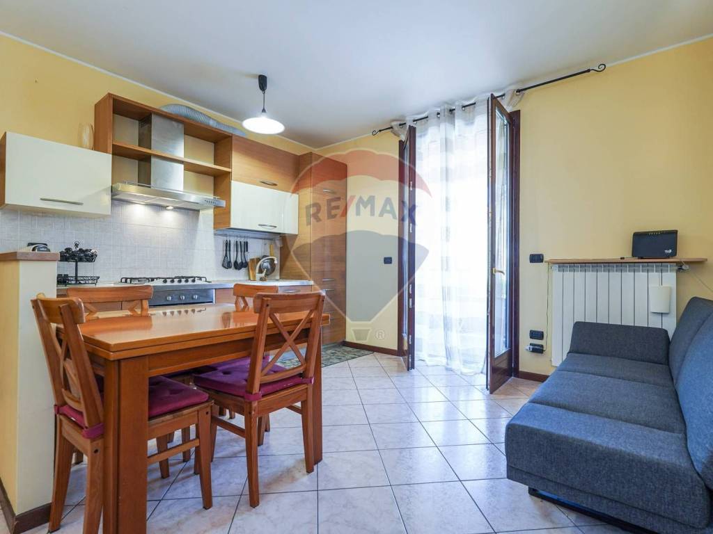 appartamento in vendita a Bernareggio