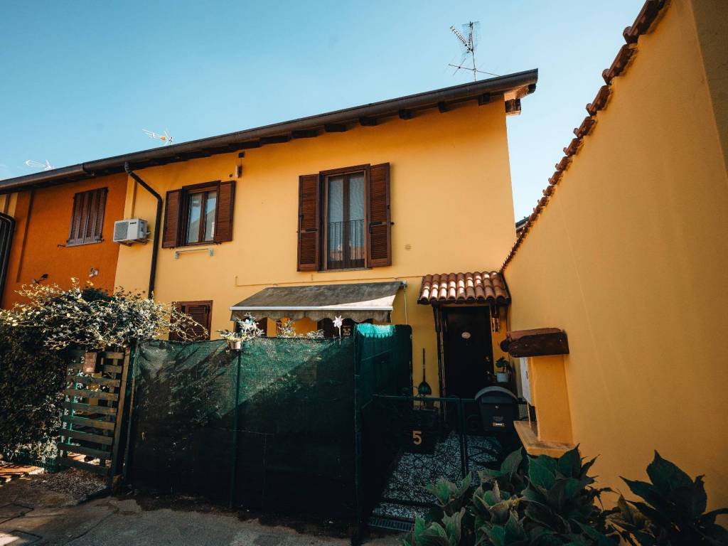 appartamento in vendita a Bernareggio