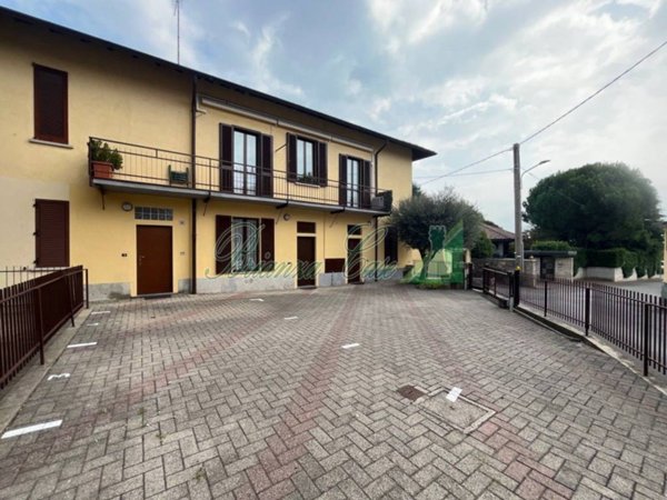 appartamento in vendita a Bernareggio