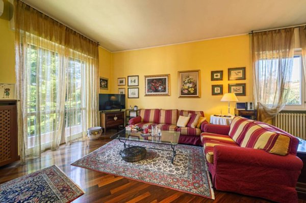 casa indipendente in vendita a Bernareggio