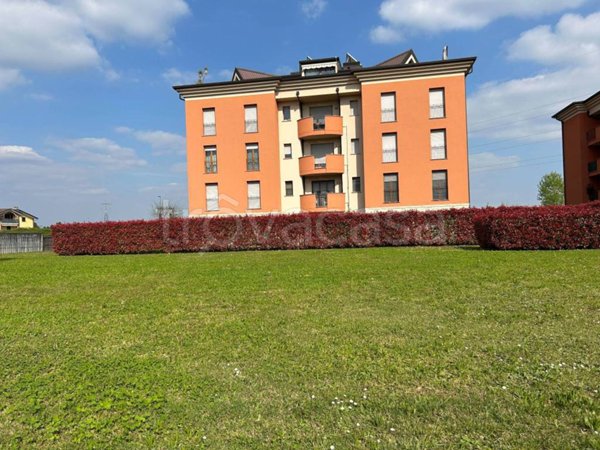 appartamento in vendita a Bernareggio