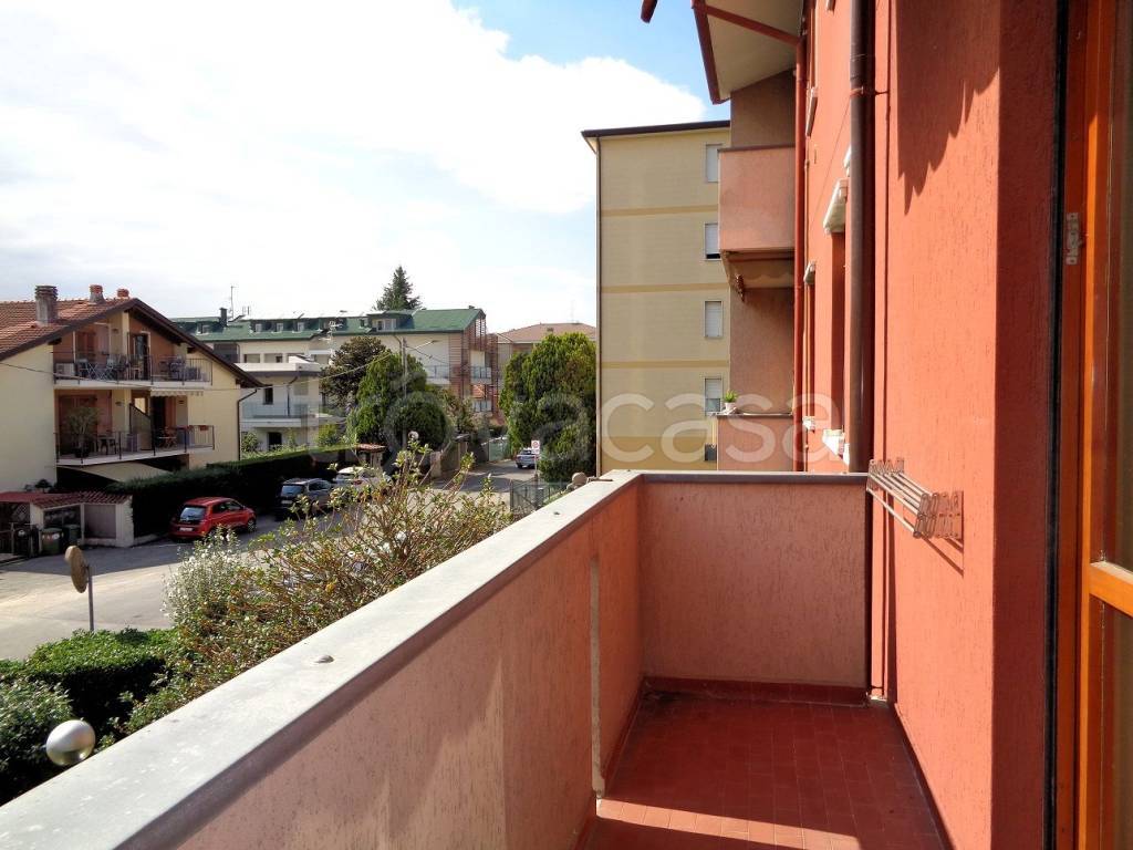 appartamento in vendita a Bernareggio