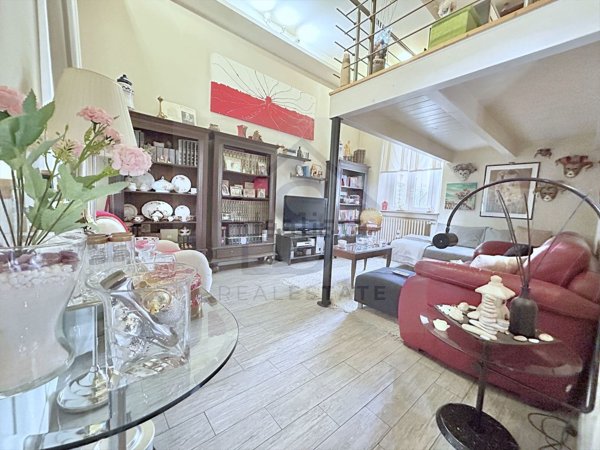 casa indipendente in vendita a Bernareggio