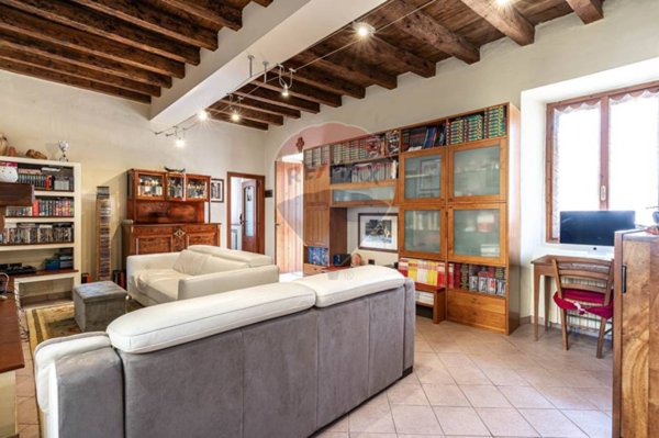 casa indipendente in vendita a Bernareggio