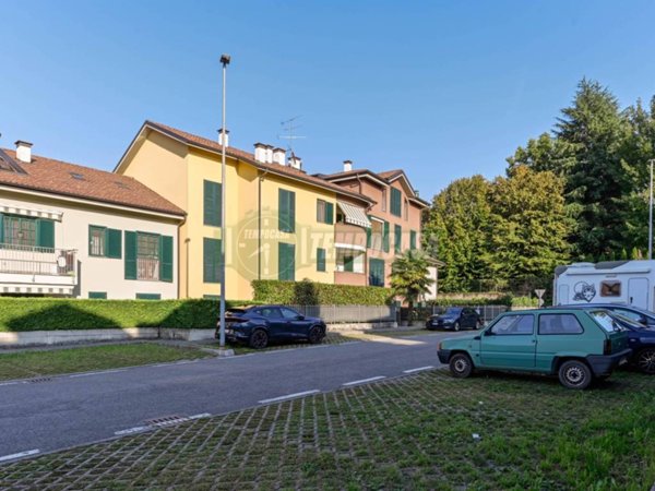 appartamento in vendita a Bernareggio